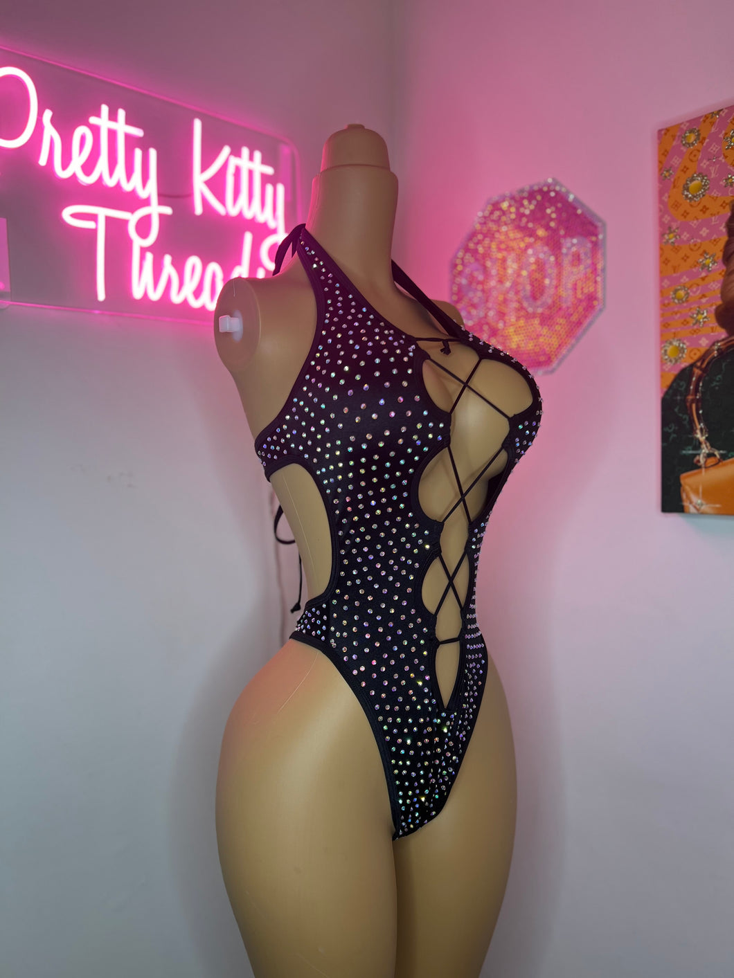 Dynasty one piece 🖤 *READY TO SHIP*