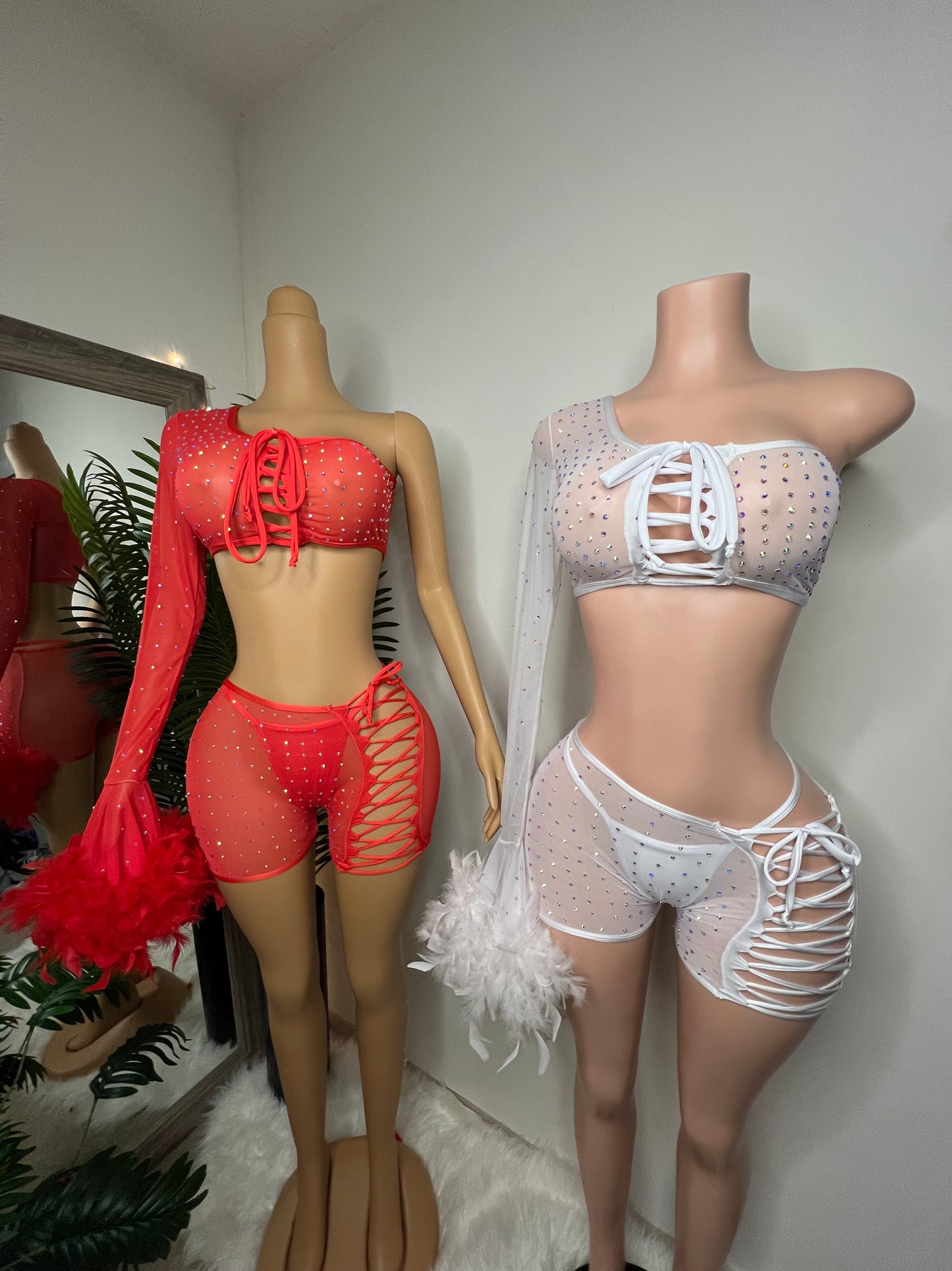 Halo Kiss Sets (Ready to Ship)