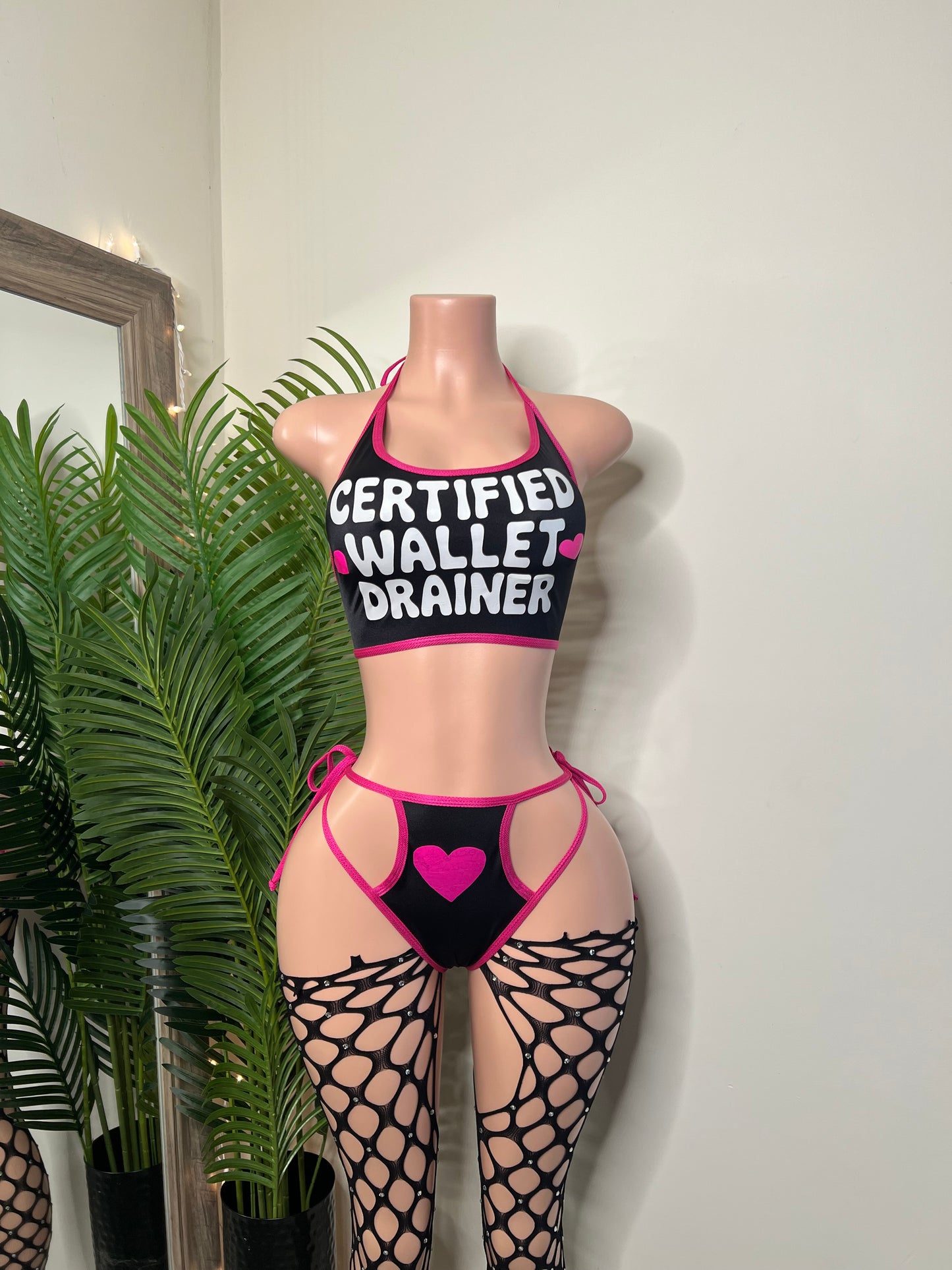 Certified Wallet Drainer 💳 - fishnets included (Ready to Ship)