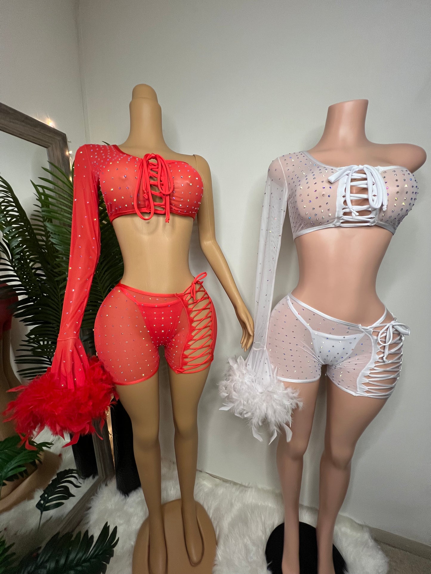 Halo Kiss Sets (Ready to Ship)