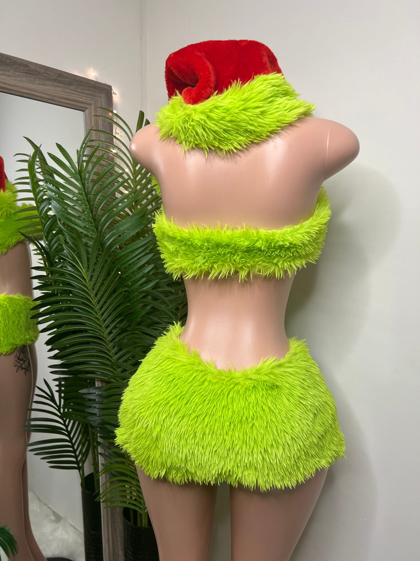 Merry Mischief Set - hat included (Ready to Ship)